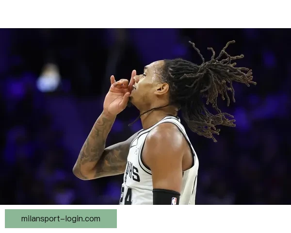 NBA东西部前十揭晓榜首竞争白热化雄鹿领衔十队无缘季后赛